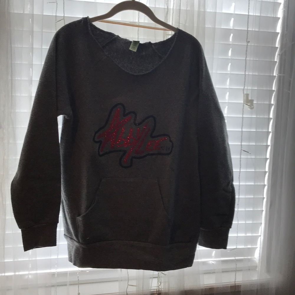 long sleeve sweater